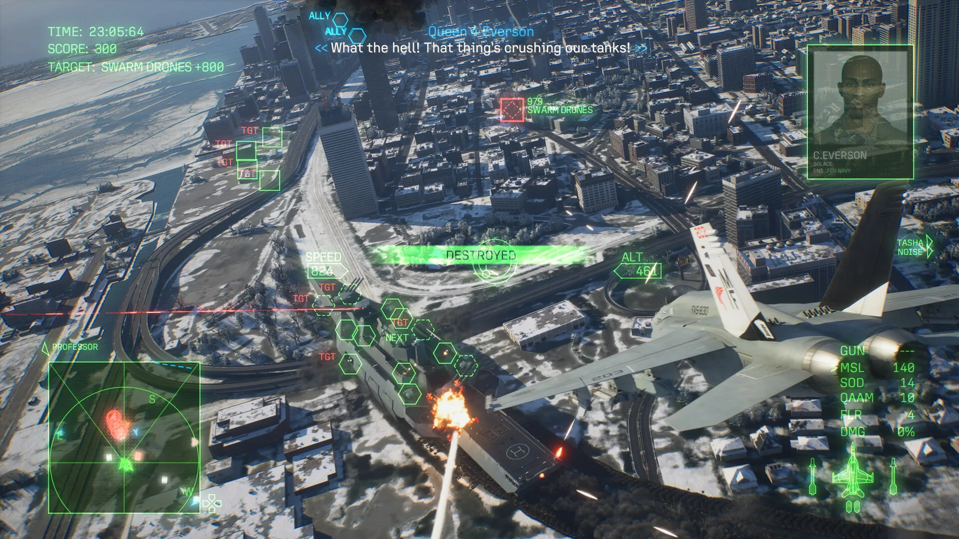 Ace Combat 8 avions : un Hornet détruit des drones au-dessus d'une ville enneigée