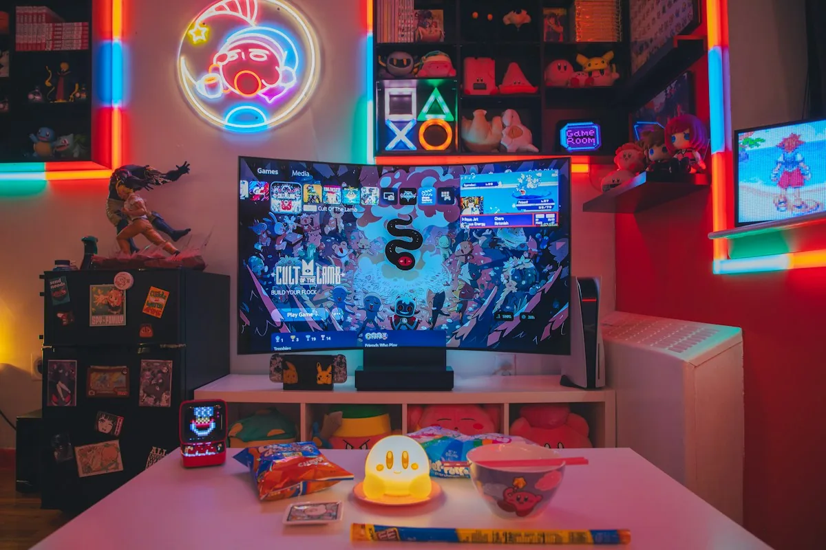 Coin console avec téléviseur, PS5, collections Nintendo et éclairage multicolore