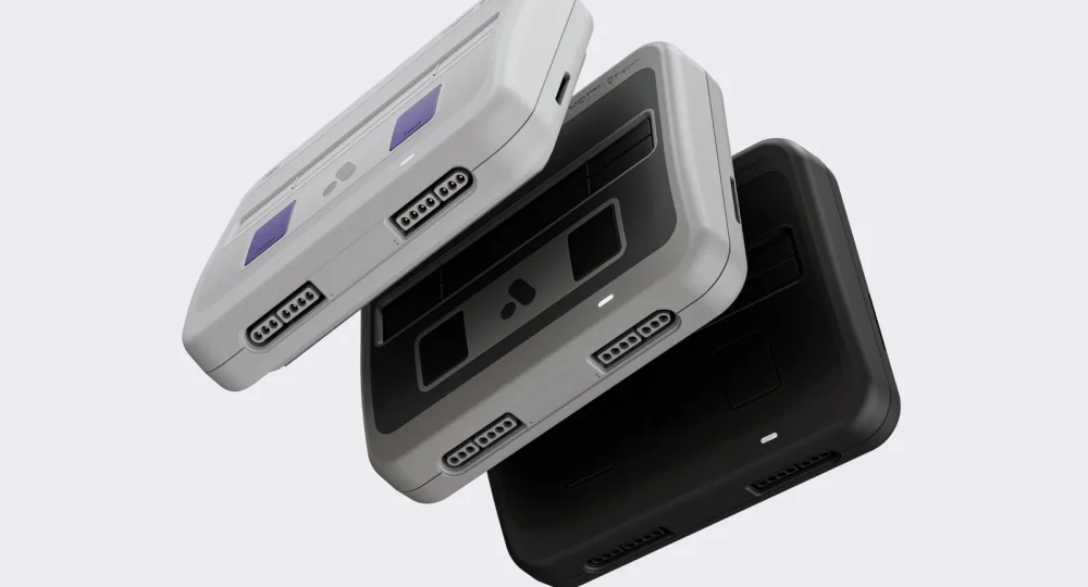 Super Nt+ Analogue en coloris Classic, SF et Black