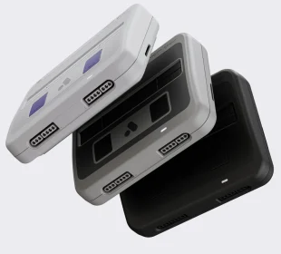 Super Nt+ Analogue en coloris Classic, SF et Black